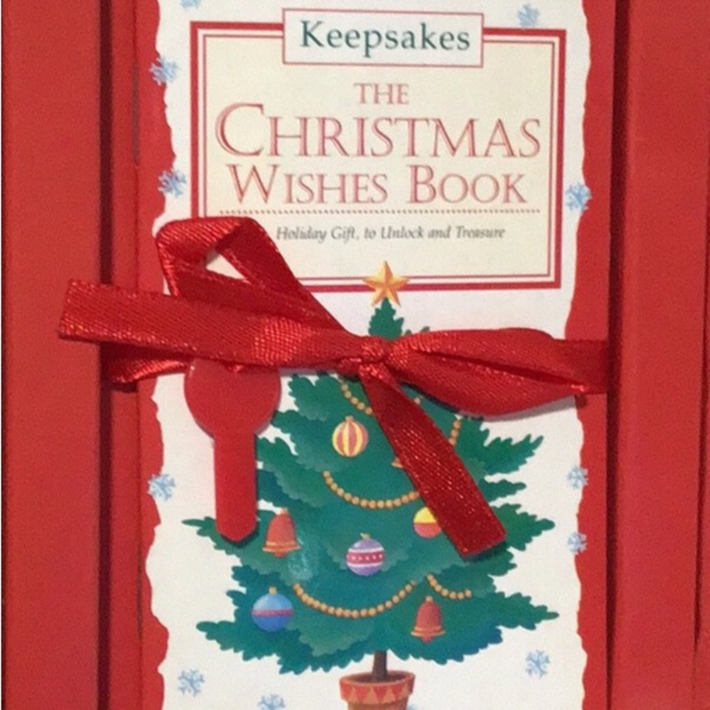 CHRISTMAS Wishes: A Holiday Gift Keepsake to Unlock and Treasure Charms NEW - Picture 2 of 8